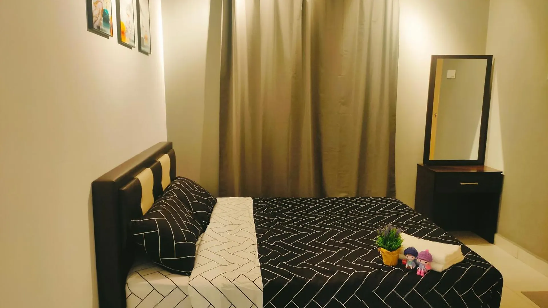 Maison Inn-Jb Tebrau Staycation City Walk Within 8 Mins To Ikea Toppen & Aeon Mall Johor Bahru 0*,  Malaysia