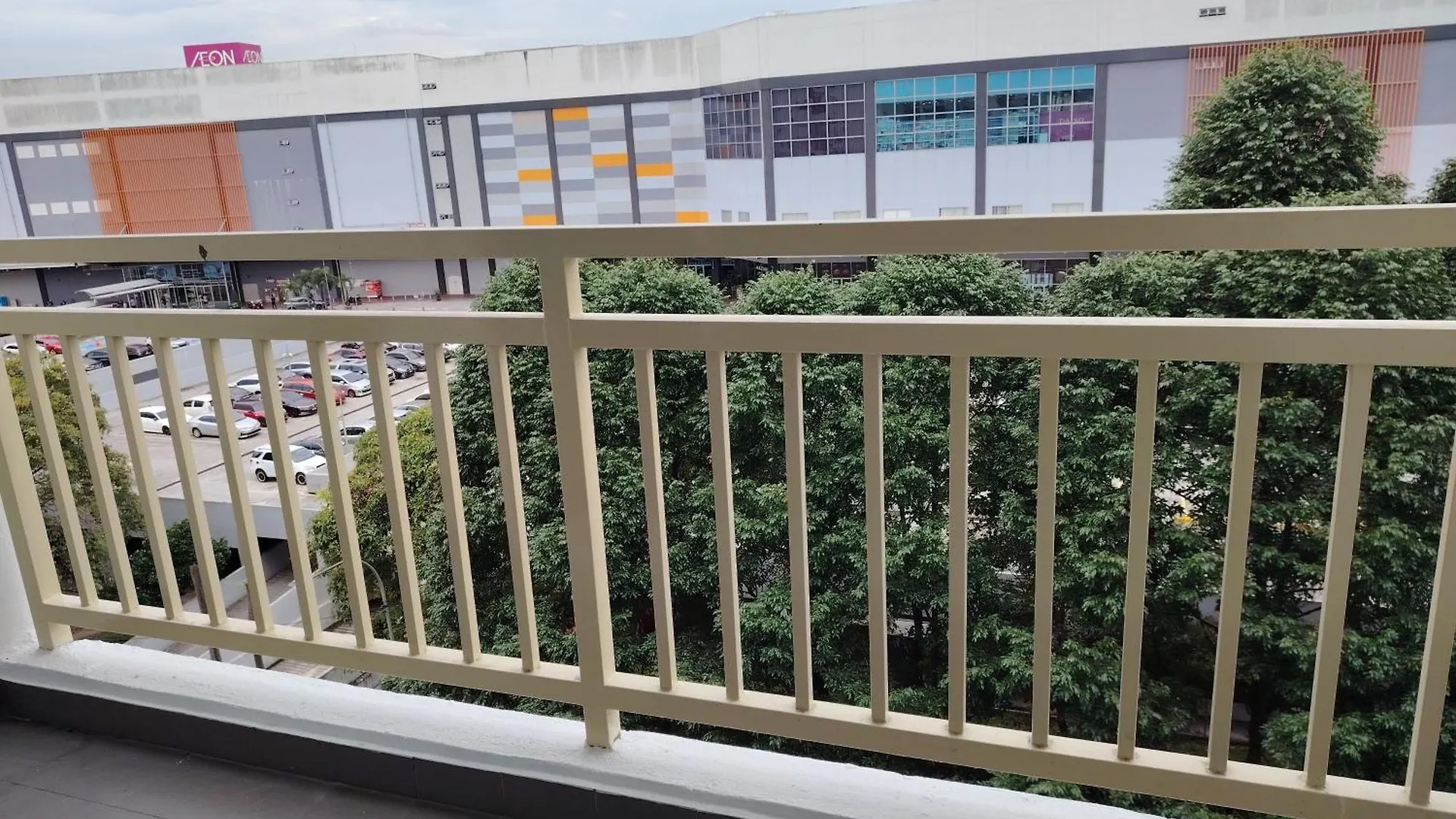 Maison Inn-Jb Tebrau Staycation City Walk Within 8 Mins To Ikea Toppen & Aeon Mall Johor Bahru