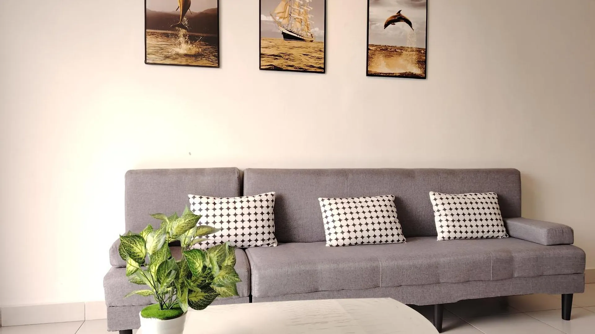Maison Inn-Jb Tebrau Staycation City Walk Within 8 Mins To Ikea Toppen & Aeon Mall Johor Bahru Apartment