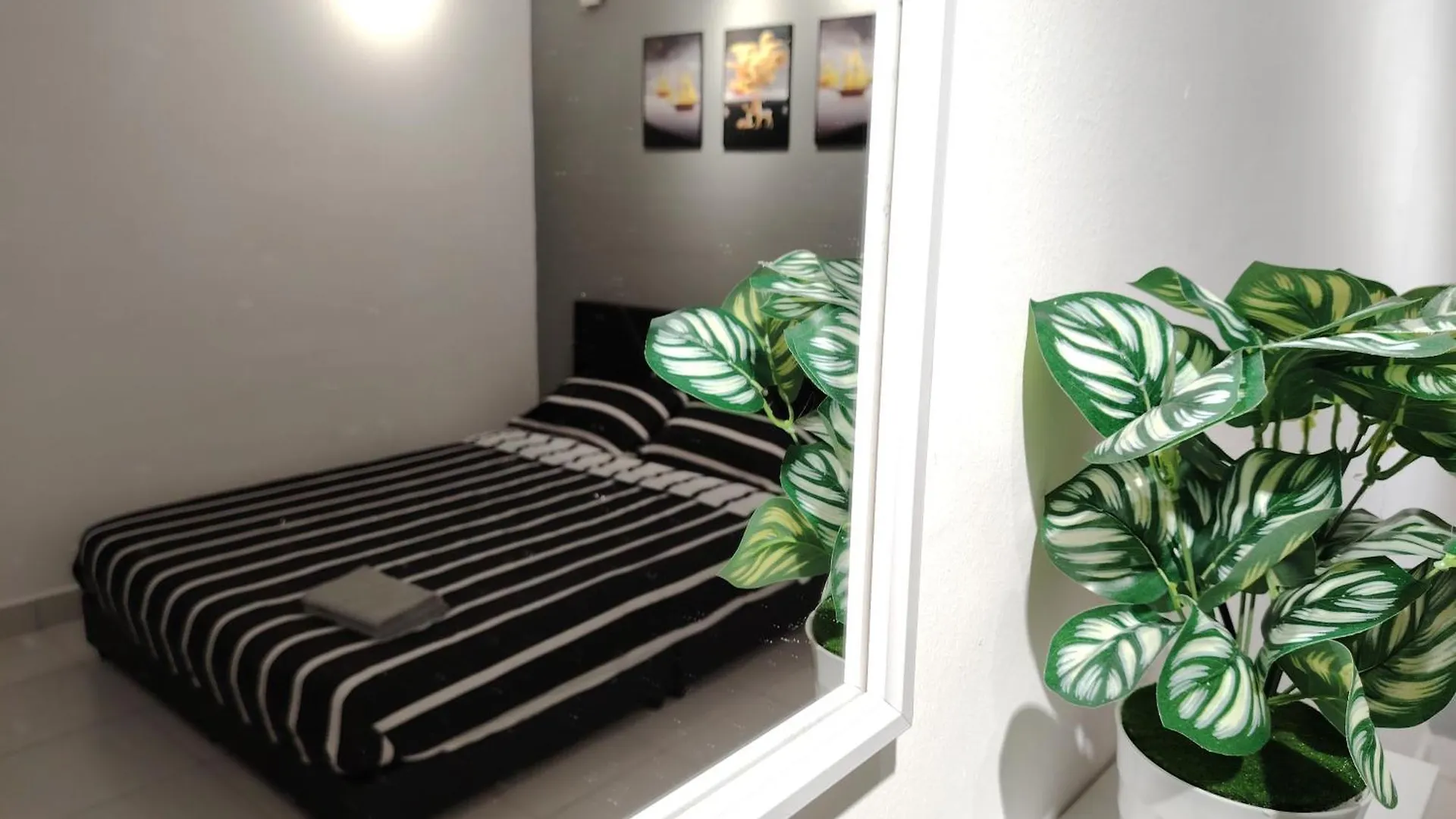 Maison Inn-Jb Tebrau Staycation City Walk Within 8 Mins To Ikea Toppen & Aeon Mall Johor Bahru 0*,  Malaysia